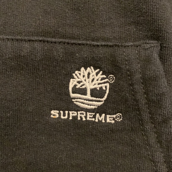 Supreme Timberland Hoodie - Picture 2 of 7